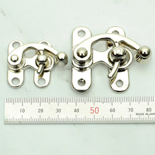 Load image into Gallery viewer, Swing Bag Clasps, 2 size of it, Old world style Clasps, Clutch Lock, Bag Making Suppliers, Leather craft tools MLT-P0000BKM