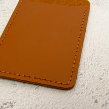 Load image into Gallery viewer, DIY Single Card Case Making Kit Thread needle can be added Leather craft tools MLT-P0000DQJ