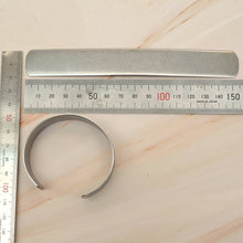 Load image into Gallery viewer, Bangle Style Bracelet Making 20 mm Steel Plate Accessories Making DIY Adjacenters, Leather Craft tools MLT-P0000DSV
