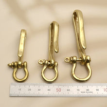Load image into Gallery viewer, Belt U Hook Brass Keychain Fob Clip Retro Vintage Key Ring Wallet Chain Hook with bow shackle 3 Sizes available MLT-P0000DMG