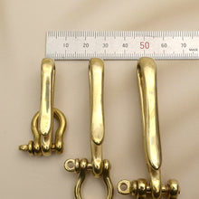 Load image into Gallery viewer, Belt U Hook Brass Keychain Fob Clip Retro Vintage Key Ring Wallet Chain Hook with bow shackle 3 Sizes available MLT-P0000DMG