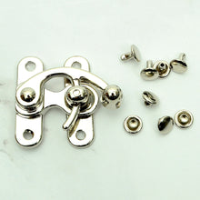 Load image into Gallery viewer, Swing Bag Clasps, 2 size of it, Old world style Clasps, Clutch Lock, Bag Making Suppliers, Leather craft tools MLT-P0000BKM