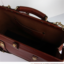 Load image into Gallery viewer, Internal Dulles frame,(27cm~38cm-4 size of frame), Aluminium doctor bag frame, Leather craft tool-MLT- P00000MQ