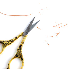 Load image into Gallery viewer, Classic mini Embroidery Scissors, small scissors clippers,Leather craft tools, MLT-P0000CUN
