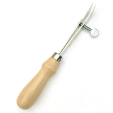 Load image into Gallery viewer, Beginner Class tool set ,making bag, Leather craft tools MLT- P0000BYV