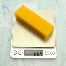 Load image into Gallery viewer, 100% natural bees wax 3 kin of type, for Hand Sewing Thread,Leather craft tools MLT- P0000DFN