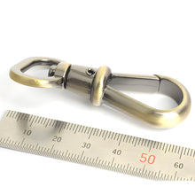 Load image into Gallery viewer, Antique Brass Swivel Clip 20mm: Classic Bag Strap Hardware P00000UL
