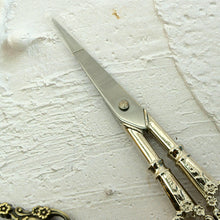 Load image into Gallery viewer, Craft classic mini scissors for thread fabric cutting small scissors side scissors Leather craft tools, MLT-P0000DRL
