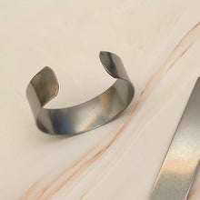 Load image into Gallery viewer, Bangle Style Bracelet Making 20 mm Steel Plate Accessories Making DIY Adjacenters, Leather Craft tools MLT-P0000DSV
