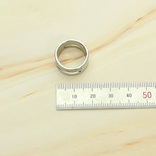 Load image into Gallery viewer, JumpRing Open Closing Finger Jewelry Production Tool Pliers -Leather craft tools MLT-P0000DLB
