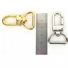 Load image into Gallery viewer, Basic Swivel Clips-20mm(0.79") Plated Metal, Leather craft tools, for 20mm straps,Bag Making Suppliers MLT-P0000BHZ
