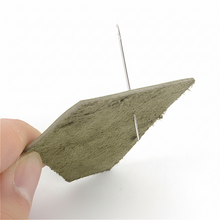 Load image into Gallery viewer, John James Saddler Needles: Leather Hand Sewing, Made in England (25 pcs) MLT-P0000BKV
