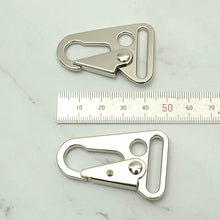 Load image into Gallery viewer, 25mm metal Olecranon hook (Trigger Clips), 1 ea, Leather craft tools MLT-P0000DNO
